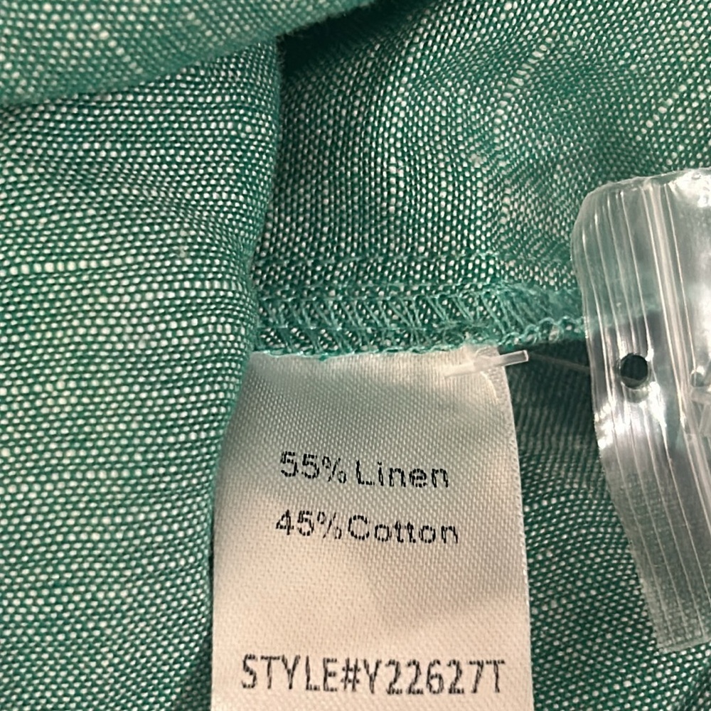 Sea Green Lydell Maxi Dress
POMANDER PLACE - Picture 7 of 10